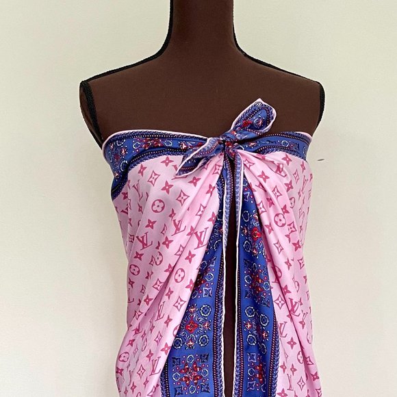 Louis Vuitton Wrap Monogram Logo Oversize Square Barbie Pink Silk Scarf - Picture 7 of 15